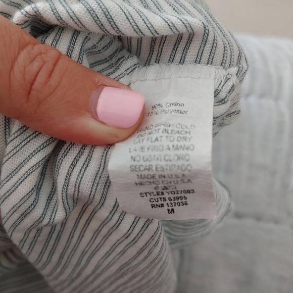 DONATED 💜 3/$18 LAZY SUNDAYS peplum striped top - Picture 7 of 7